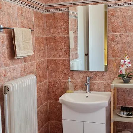 Apartament “pioula’s Cozy House” *